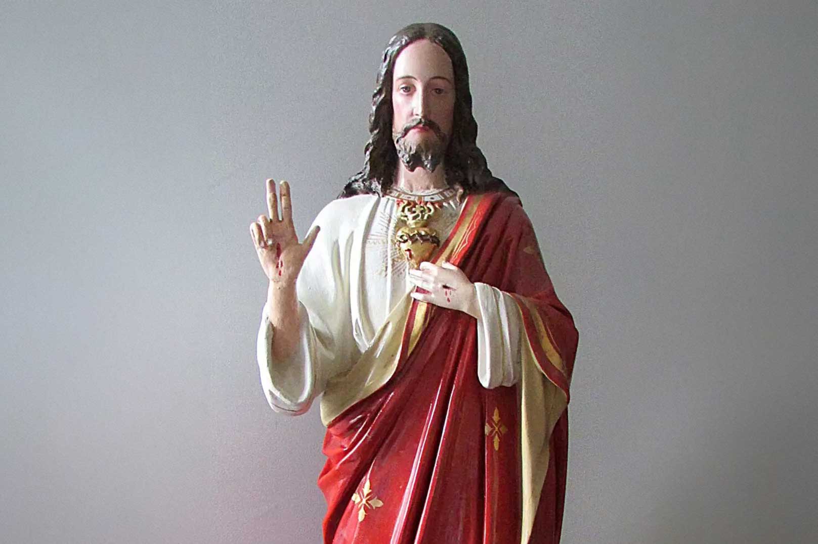 Christusstatue Gipsfigur restaurieren